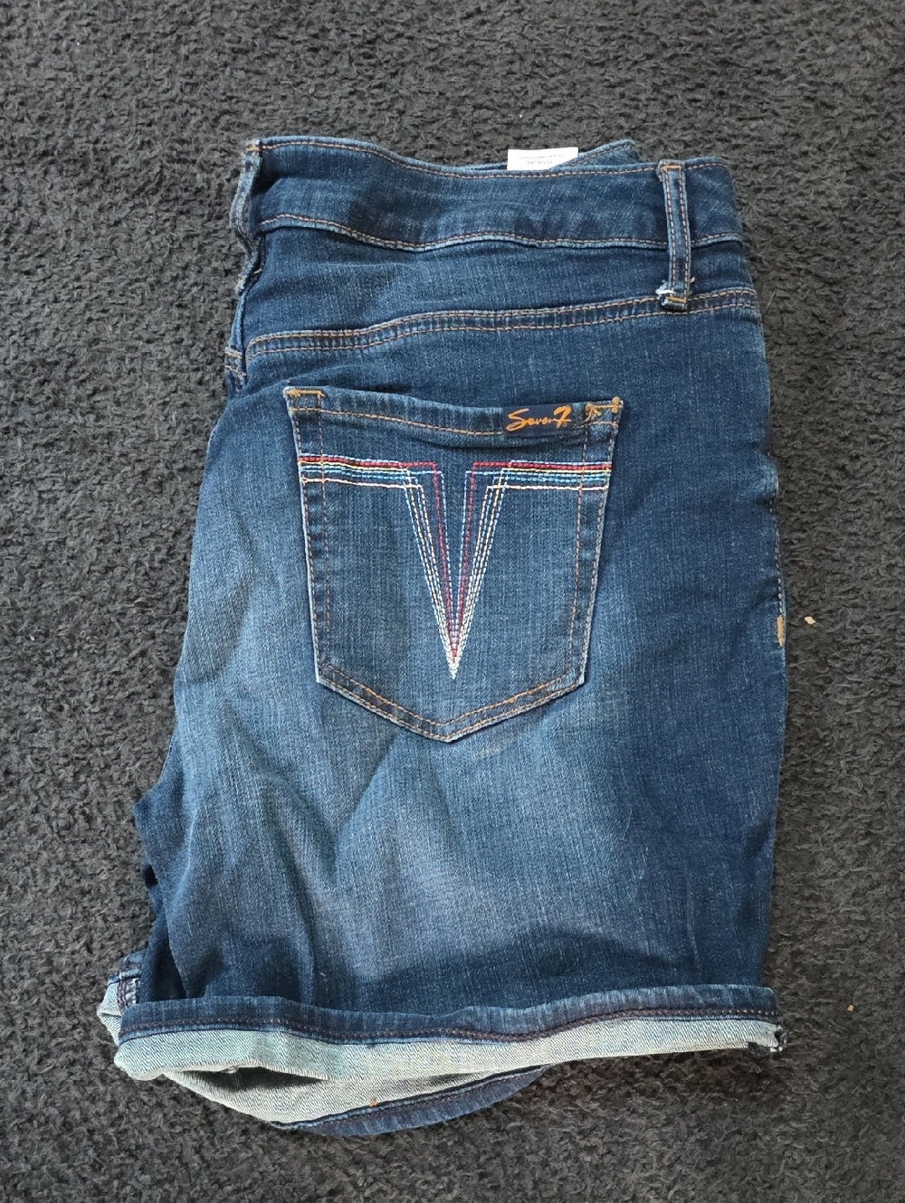Seven7 Blue Stretch Soft Denim Shorts Sz 8 Embroidered Back Pocket High Rise